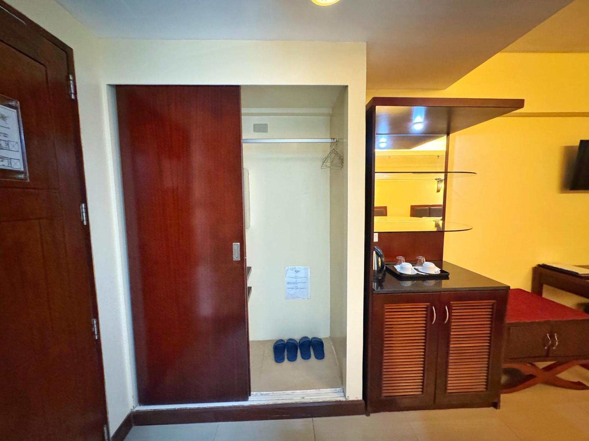 Golden Phoenix Hotel Boracay Manoc-Manoc Dış mekan fotoğraf