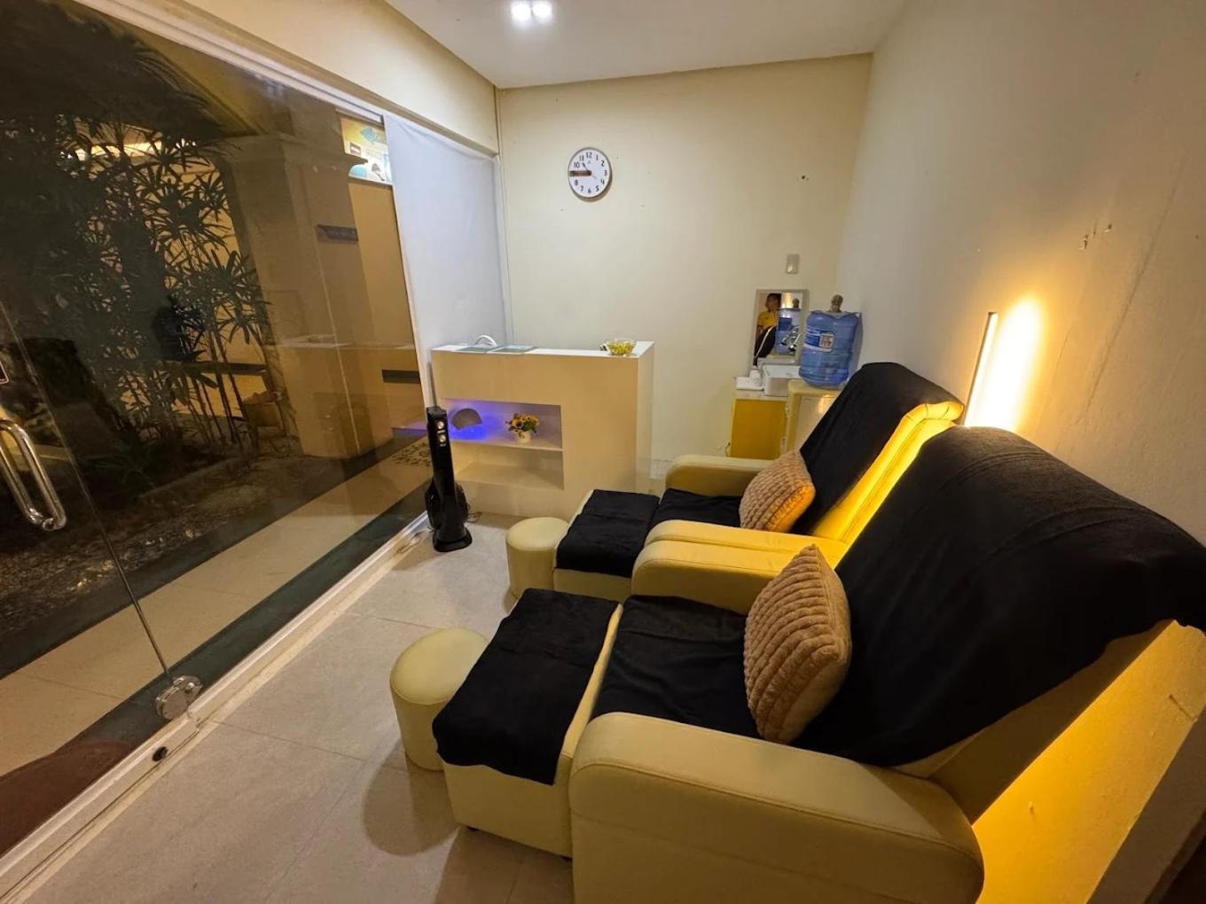 Golden Phoenix Hotel Boracay Manoc-Manoc Dış mekan fotoğraf